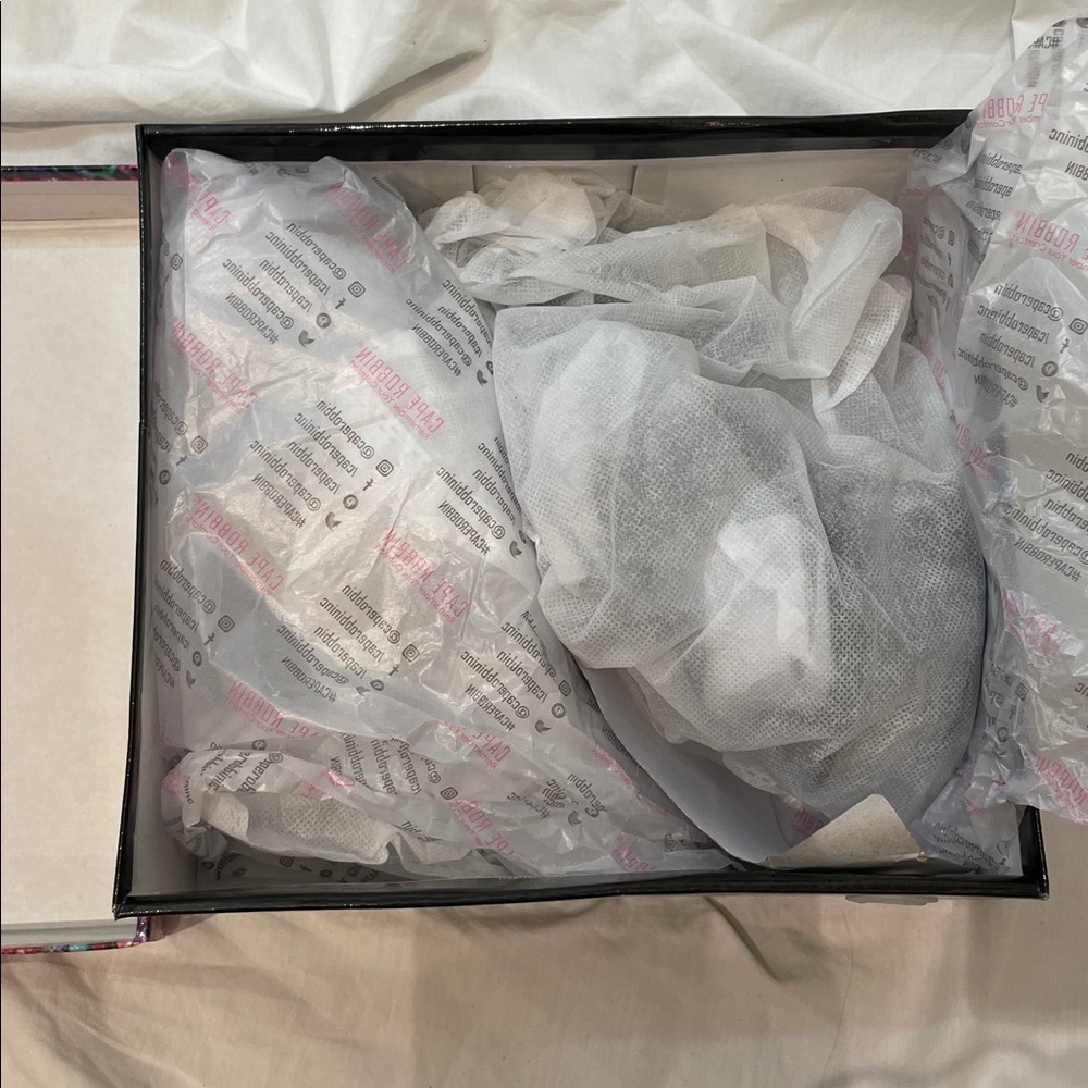 •CAPE ROBBIN• “Callum” Round Toe Clear Platform High Heels - Black // NIB - Picture 14 of 15